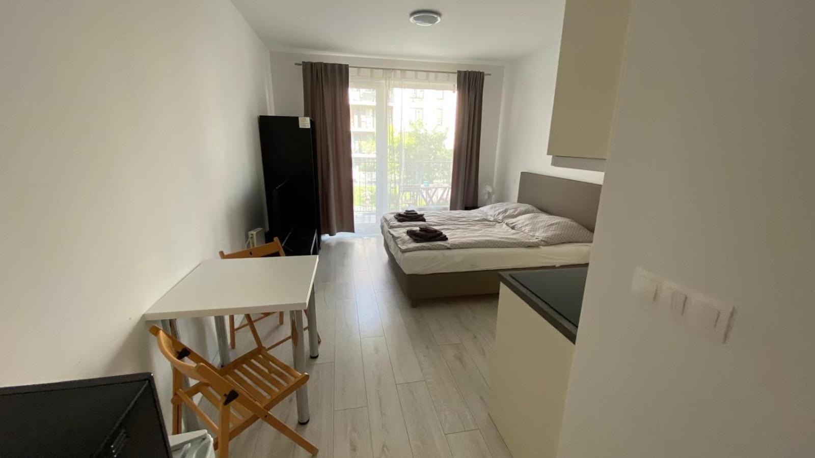 1 Room Apartment With Terrace, Slnecnice Братислава Экстерьер фото